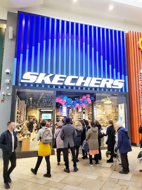 Skechers