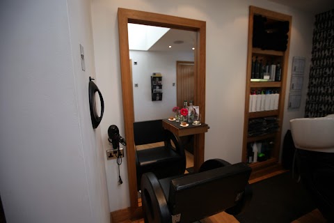 David Maxwell Hairdressing