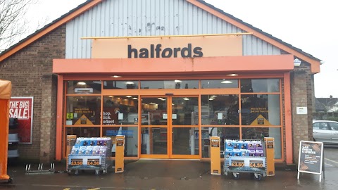 Halfords - Wells