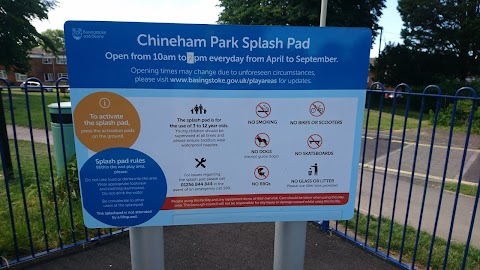 Chineham Park splash pad