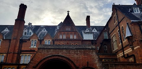 Convent Court Apartments