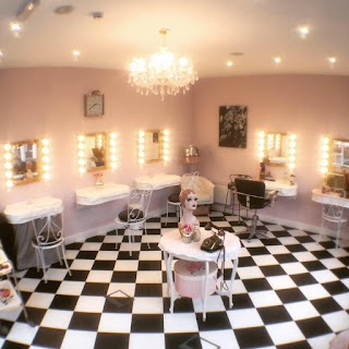 The Vintage Beauty Parlour