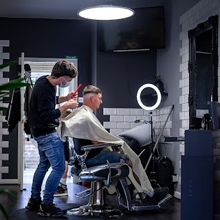 The Attentive Barber