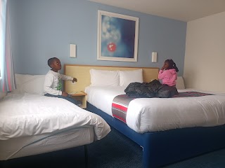 Travelodge Reading Whitley