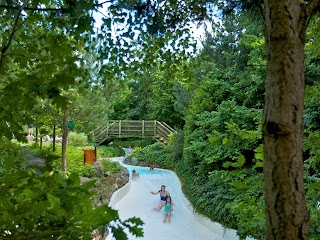 Wild Water Rapids at Subtropical Swimming Paradise