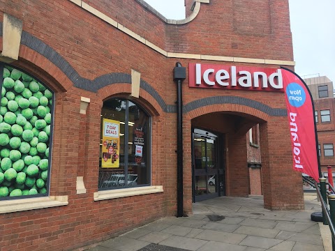 Iceland Supermarket Oldham