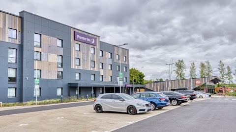 Premier Inn Milton Keynes (Willen Lake) hotel