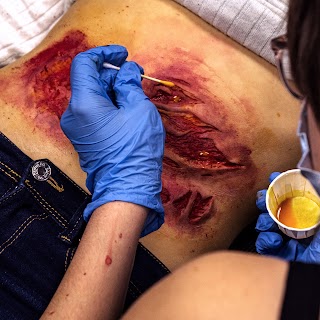 BurnsFX Studio - Special Effects Make-up and Prosthetics School