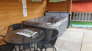 Aqua Hot Tubs - Uxbridge (West London)