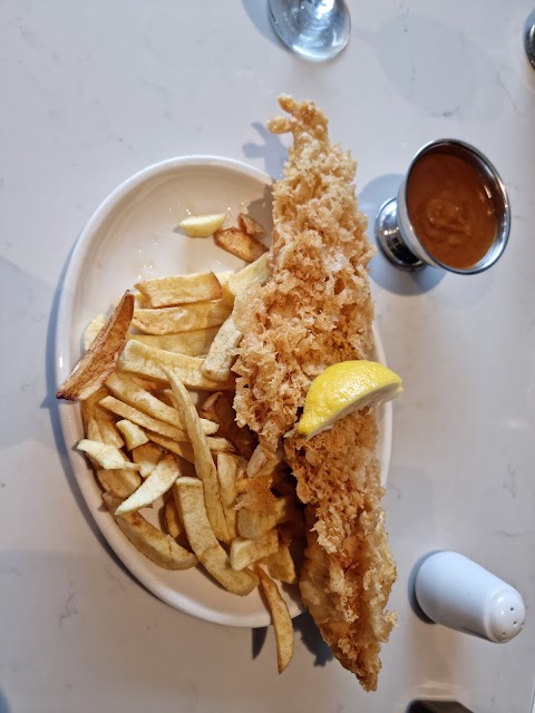 Papa's Fish And Chips Bilton