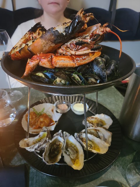 White Horse Oyster & Seafood Bar