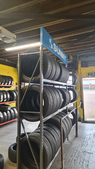 Setyres Lancing