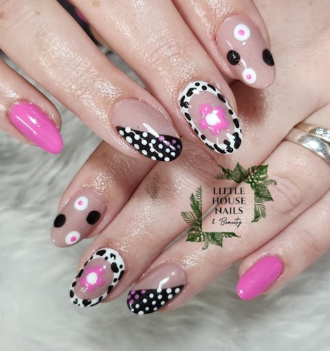 Little House Nails & Beauty