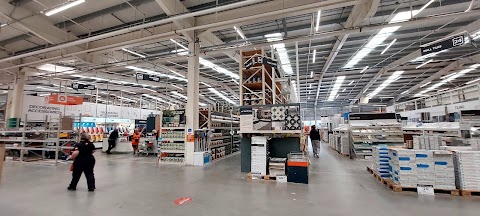 B&Q Plymouth - Crownhill Retail Park