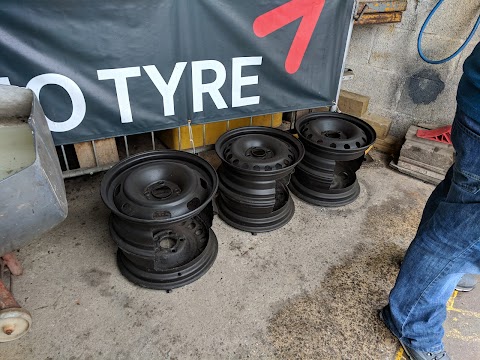 Wilf Dawes Tyres