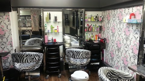 Dounic Unisex Hair & Beauty Salon