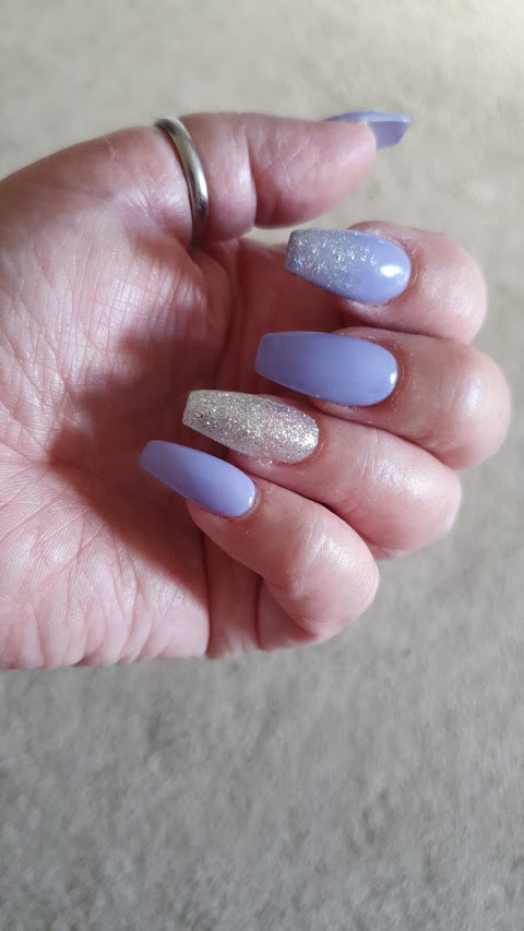 Elegant Nails