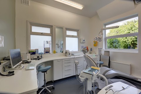 Haynes Dental & Implant Clinic