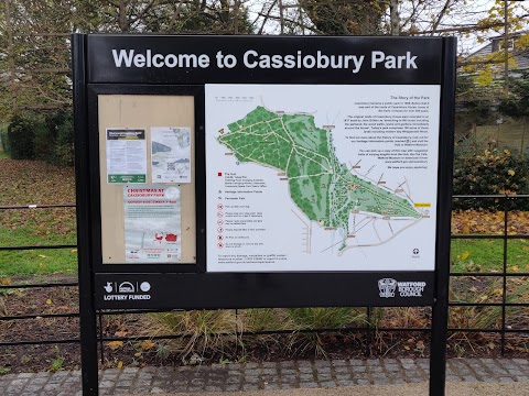 Cassiobury Park