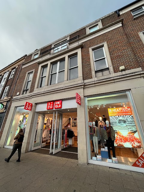 UNIQLO Kingston