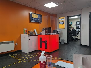 Halfords Autocentre Milton Keynes (Winterhill)