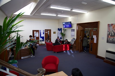 Walter Moberly Building, Keele University