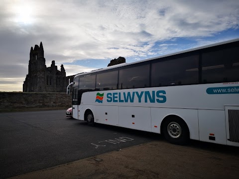 Selwyns Travel | Coach Hire