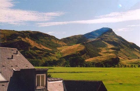 Apartment by Holyrood Park