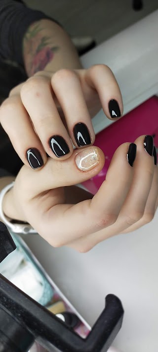 Vedmedenko nails