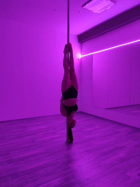 Студия Pole dance "Gravitacia"