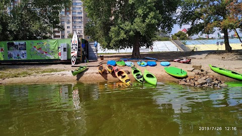 Прокат каяків Школа веслування SkyPark