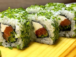 MaxBox - Sushi and Wok