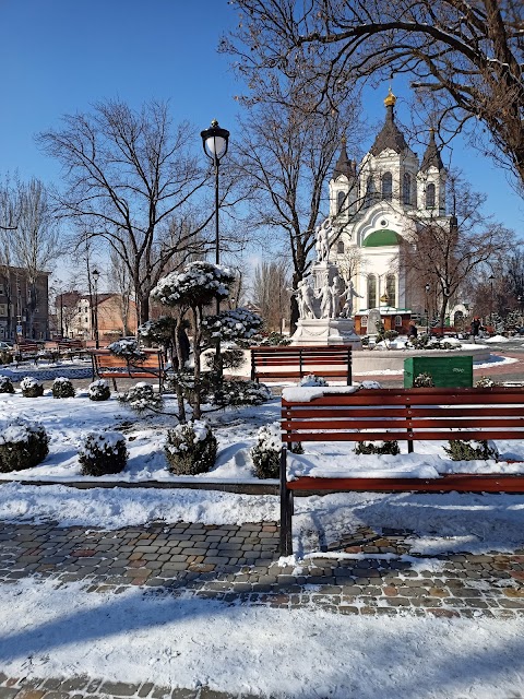 сквер Піонерський