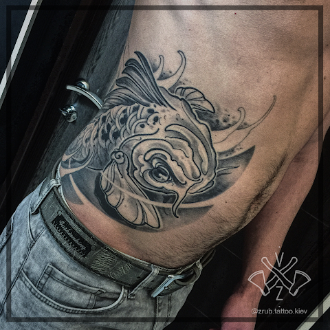 Zrub Tattoo Studio Kyiv (тату студія Київ, тату майстер Vlad Zrub, салон тату в Києві)