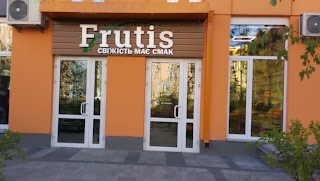 Frutis