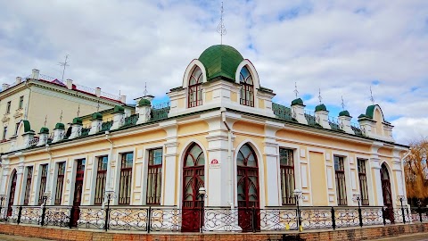 Polesskii Dramaticheskii Teatr Gu