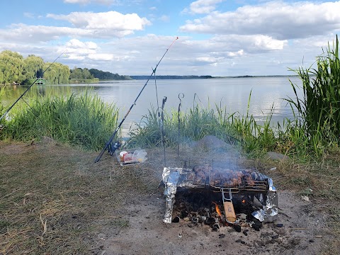 Озеро Петрик, Поселок Рыбачье