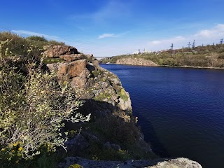 Змієва печера