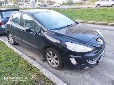 Автовикуп Чернівці - викуп цілих авто і терміновий викуп авто після ДТП