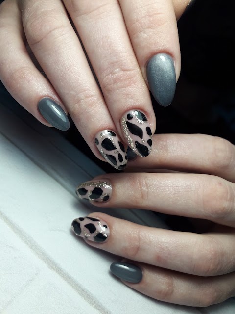 Li.Vi_Nail Studio