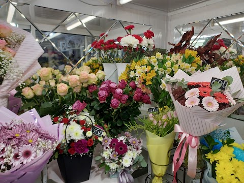 FLORI FLOWER BOUTIQUE