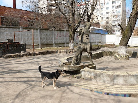 Пам'ятник-фонтан барону Мюнхгаузену