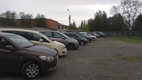 ТОВ "Автокредит Плюс"