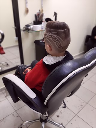 Студія краси "HAIRCUTS"