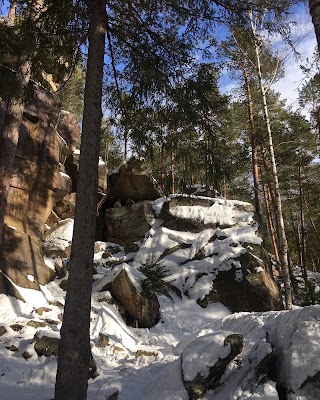 Dovbusha trail start