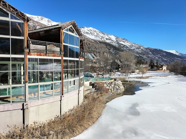 Les Grands Bains du Monêtier