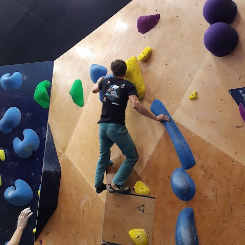 Climbing SPACE