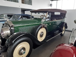 Old Cars Gallery