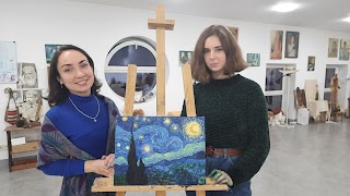 HURGRI ART SCHOOL - Художня школа