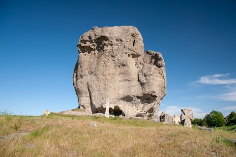 Чортів Камінь